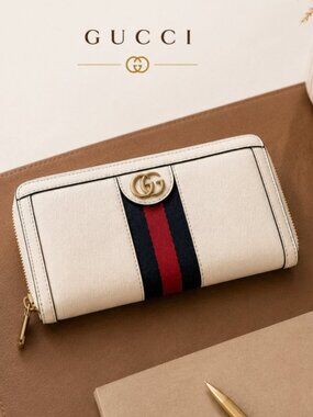 Authentic Gucci Sherry Web Stripe Wallet White